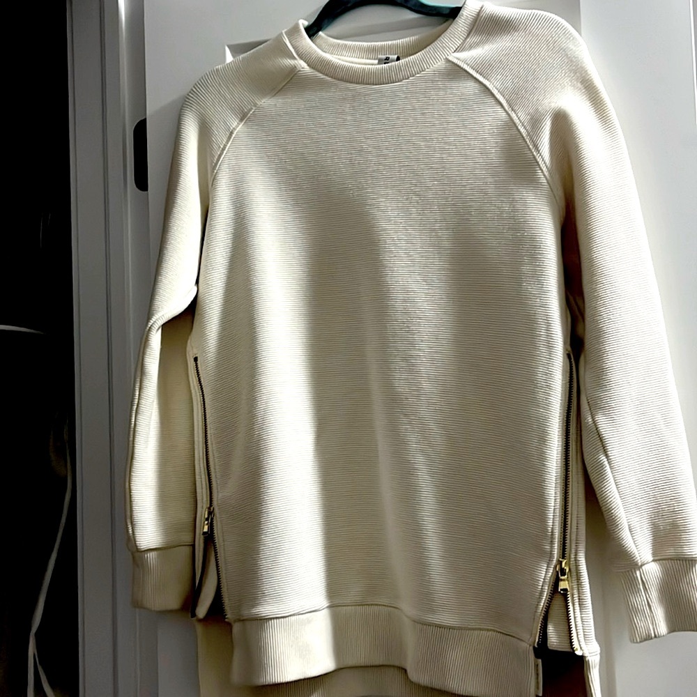 Varley Top